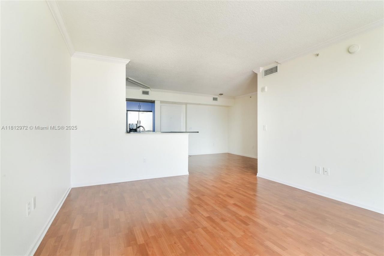 18800 NE 29th Ave, Unit 1011, Aventura, FL 33180 Photo