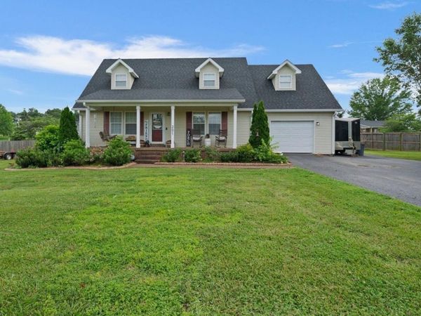 201 Patriot Circle, Scottsville, KY 42164