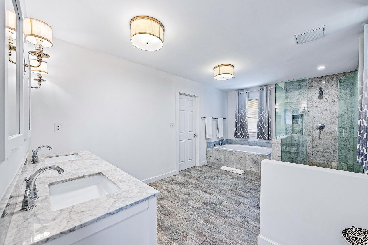 5 N Beach Road, Jupiter Island, FL 33455 Photo