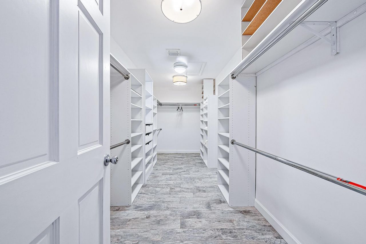 5 N Beach Road, Jupiter Island, FL 33455 Photo