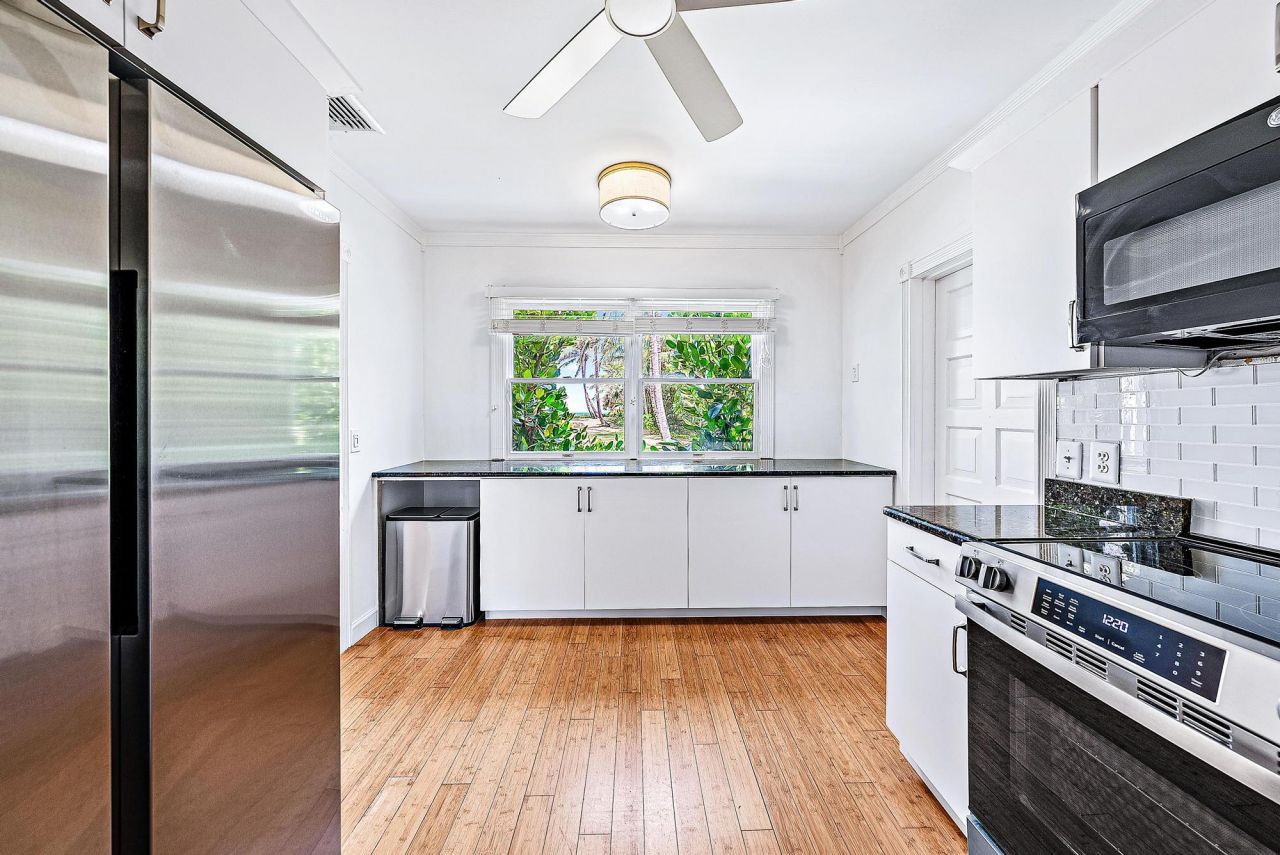 5 N Beach Road, Jupiter Island, FL 33455 Photo