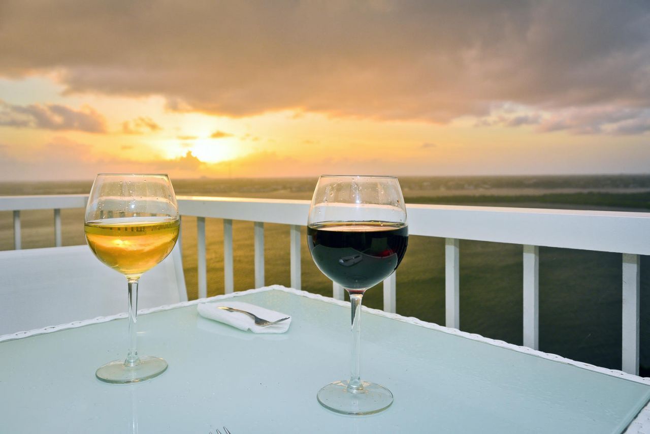 5510 N Ocean Drive, Unit 21-D, Singer Island, FL 33404 Photo