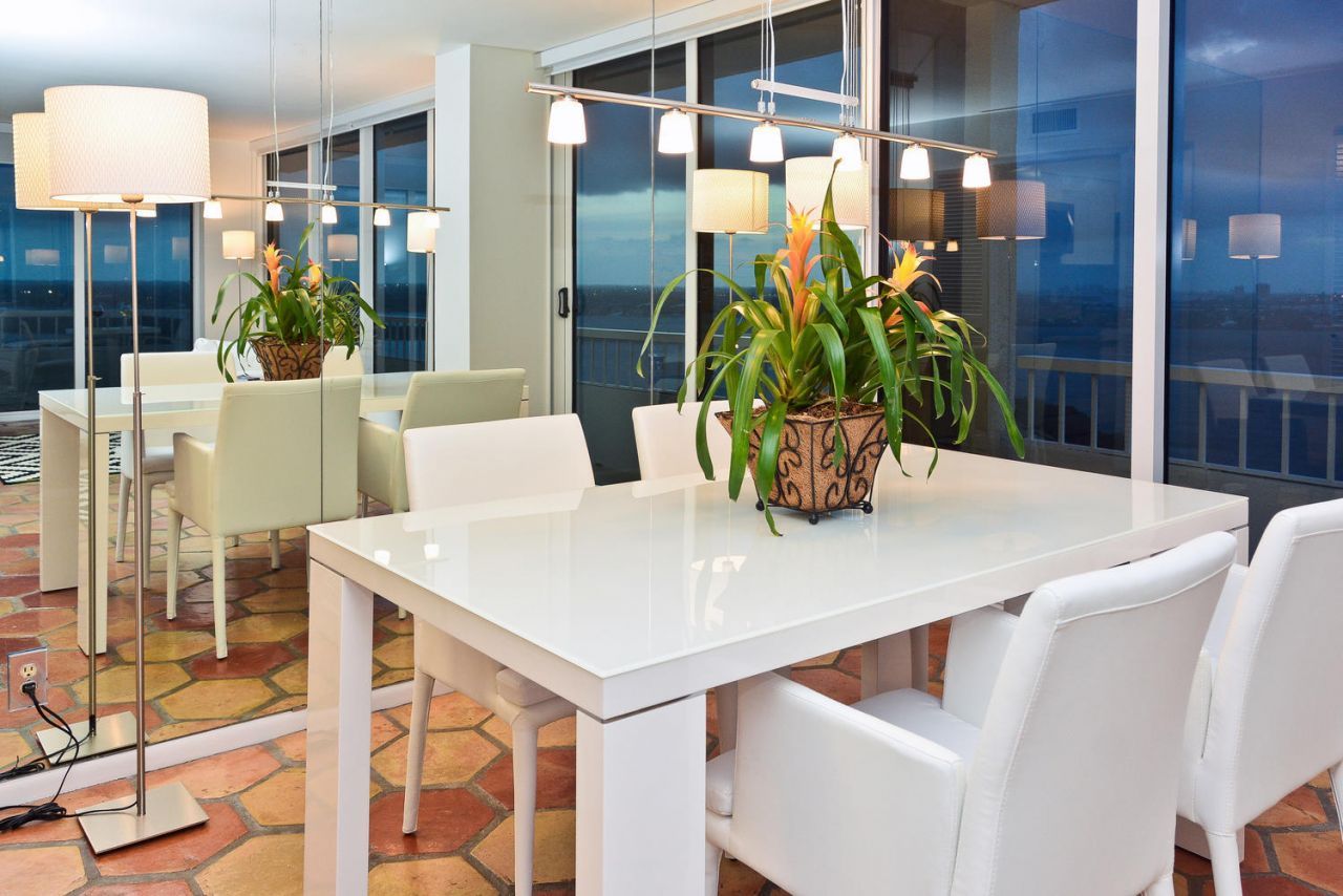 5510 N Ocean Drive, Unit 21-D, Singer Island, FL 33404 Photo