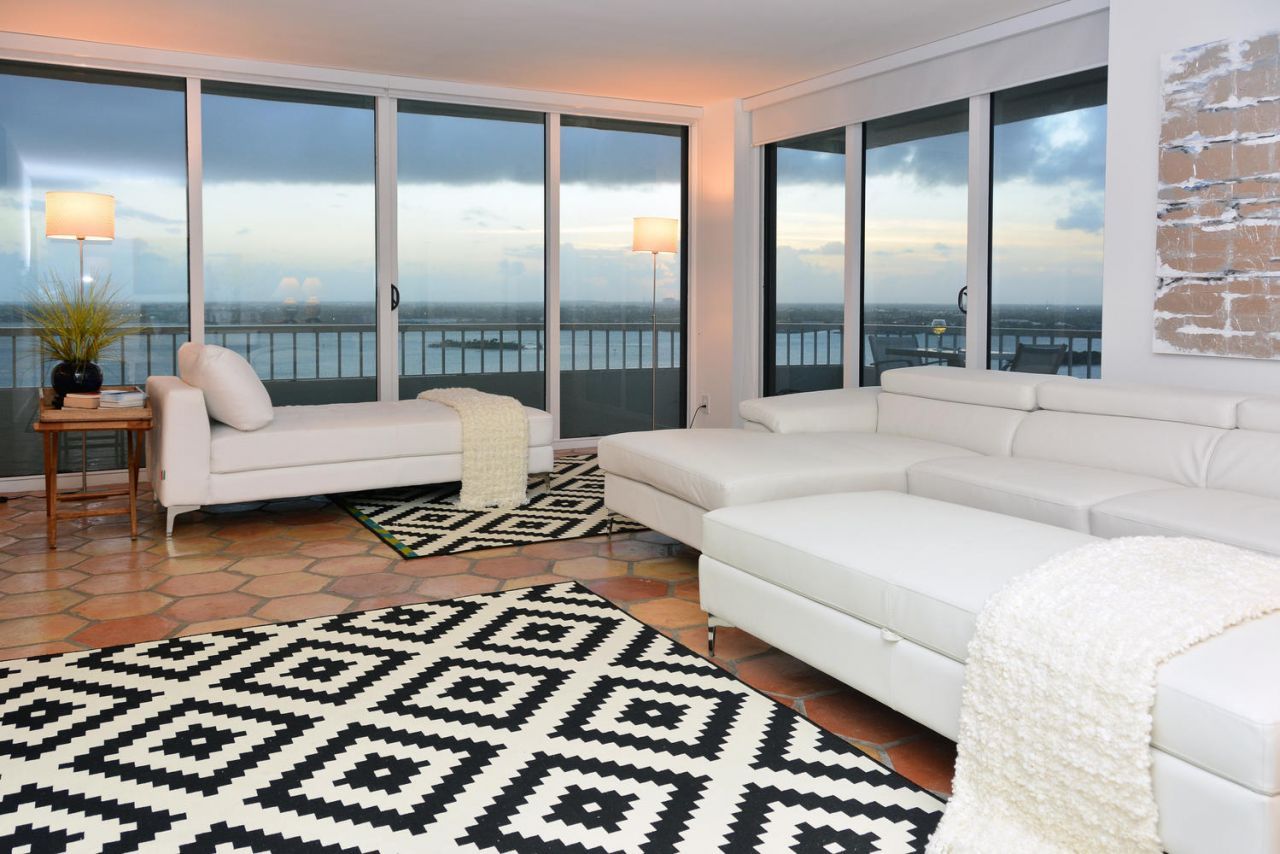 5510 N Ocean Drive, Unit 21-D, Singer Island, FL 33404 Photo