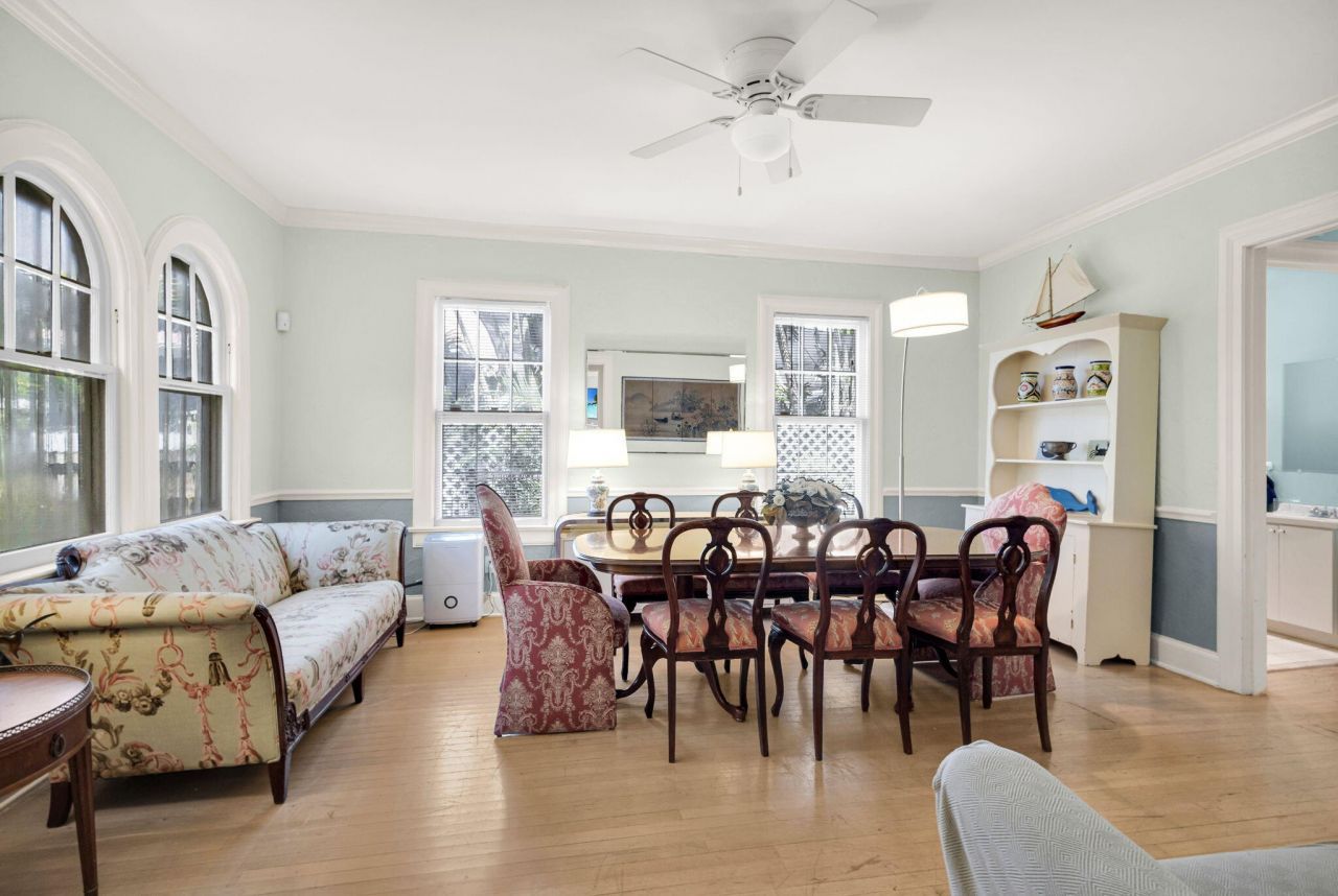 519 28th Street, Unit Main House, West Palm Beach, FL 33407 Photo