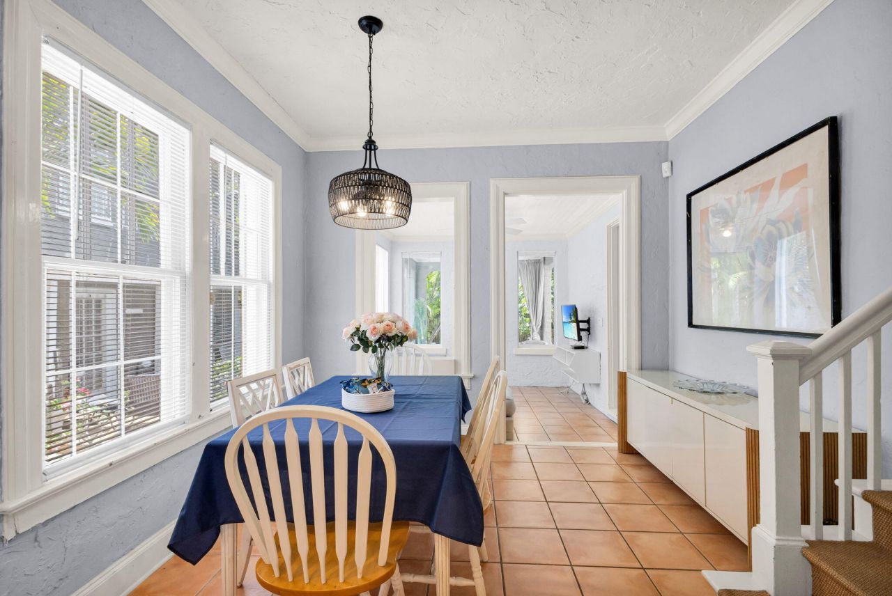 519 28th Street, Unit Main House, West Palm Beach, FL 33407 Photo