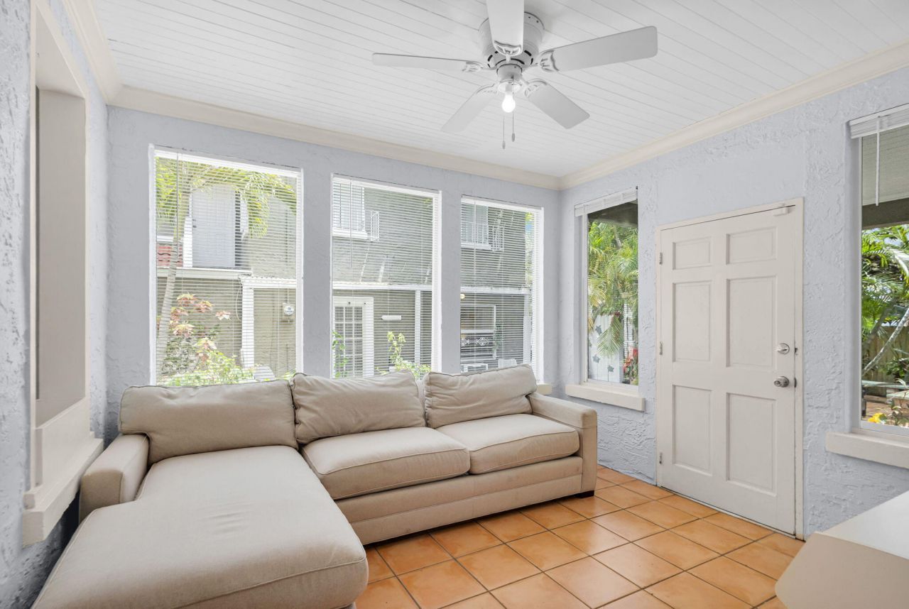 519 28th Street, Unit Main House, West Palm Beach, FL 33407 Photo