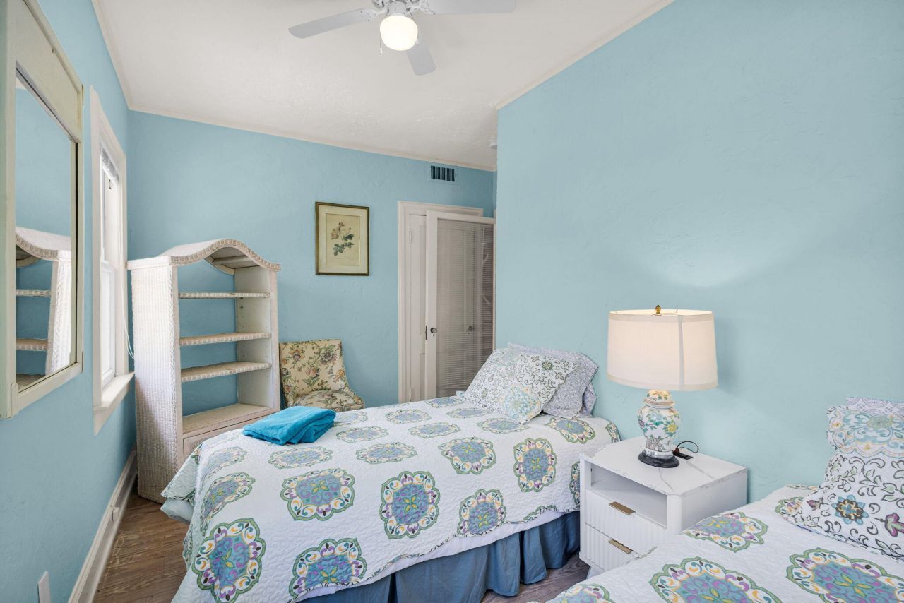 519 28th Street, Unit Main House, West Palm Beach, FL 33407 Photo