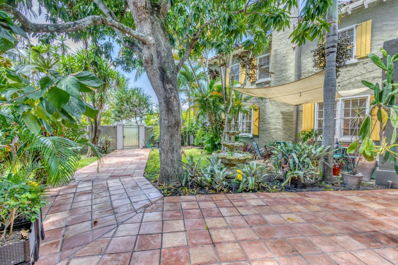 519 28th Street, Unit Main House, West Palm Beach, FL 33407 Photo