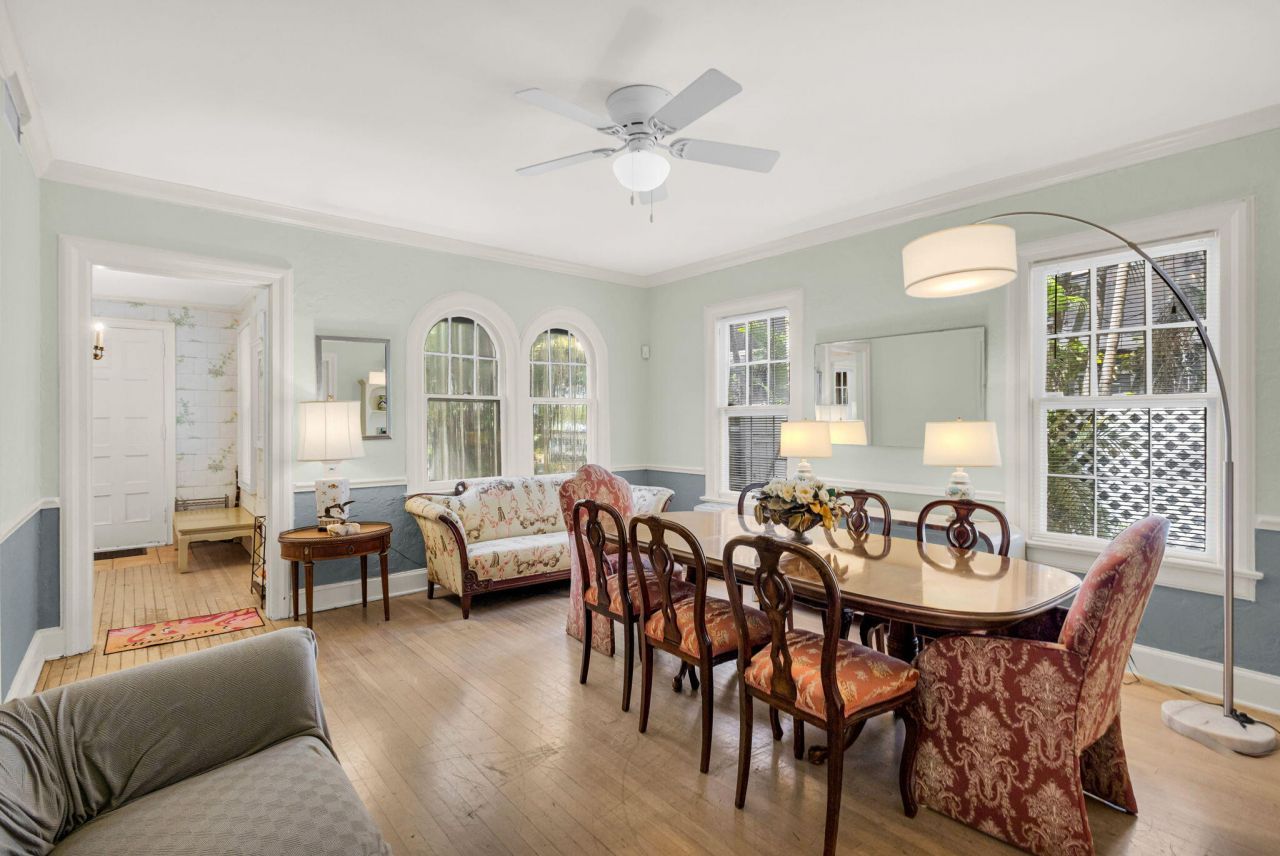 519 28th Street, Unit Main House, West Palm Beach, FL 33407 Photo