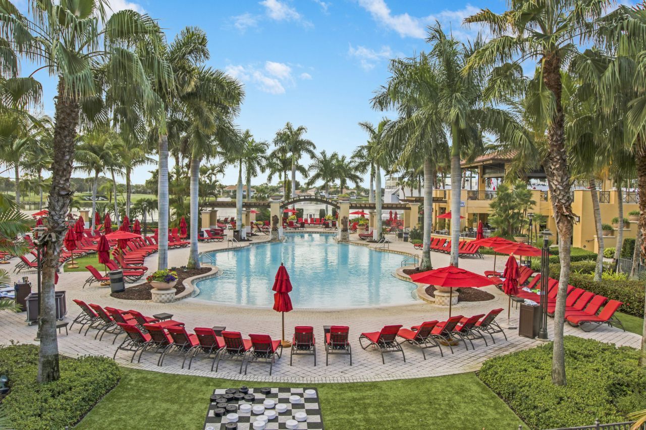 377 Prestwick Lane, Unit 2, Palm Beach Gardens, FL 33418 Photo