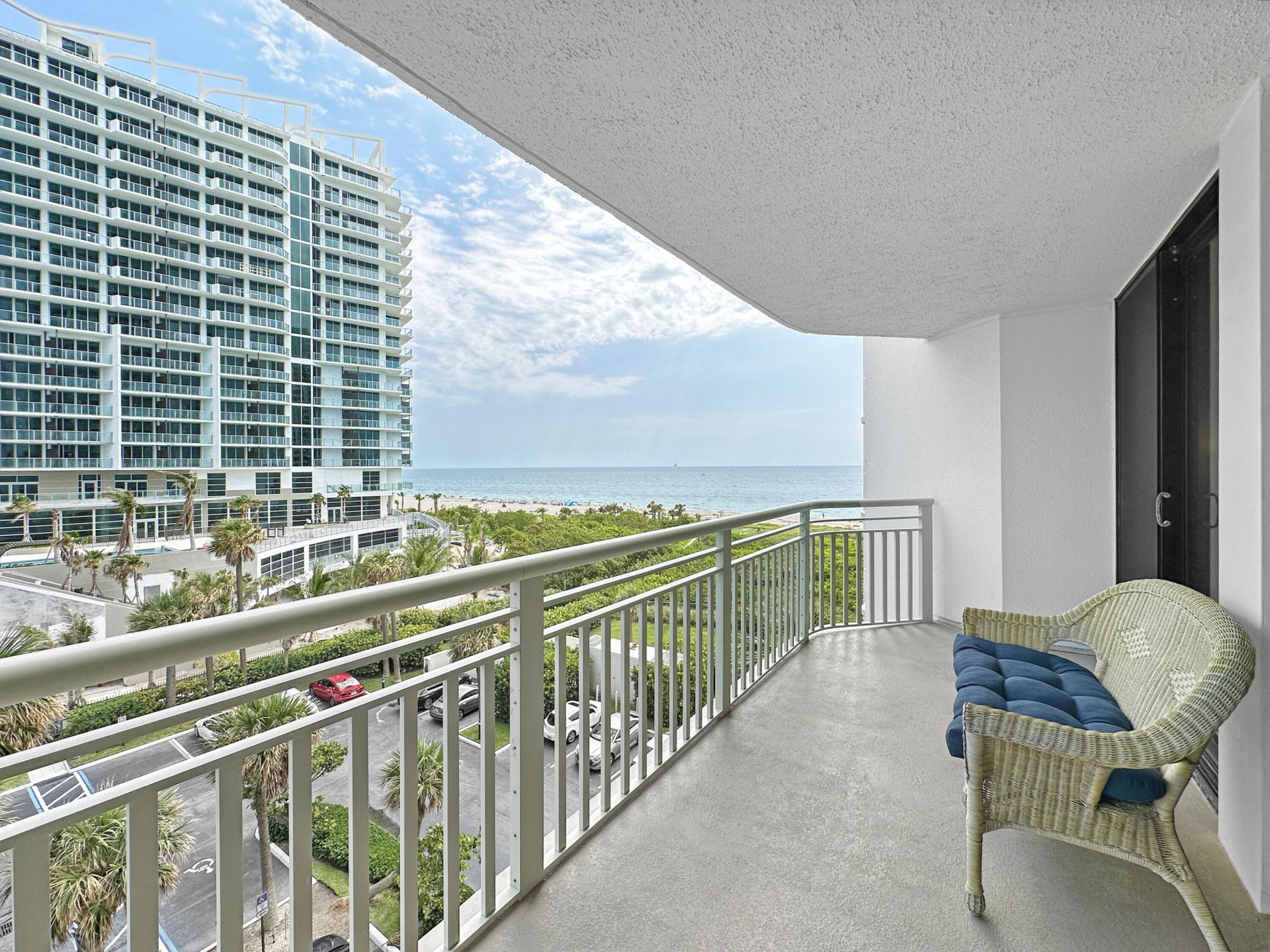 3000 N Ocean Drive, Unit 6-B, Singer Island, FL 33404 Photo