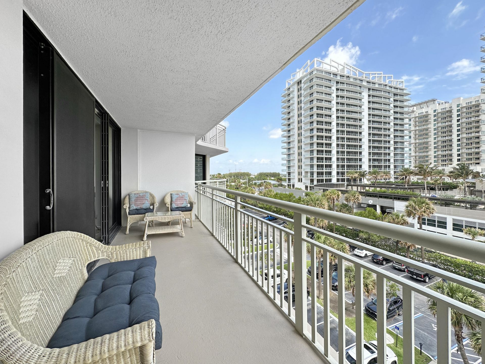3000 N Ocean Drive, Unit 6-B, Singer Island, FL 33404 Photo