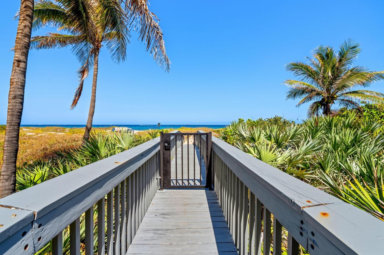 2494 S Ocean Boulevard, Unit Bc6, Boca Raton, FL 33432 Photo