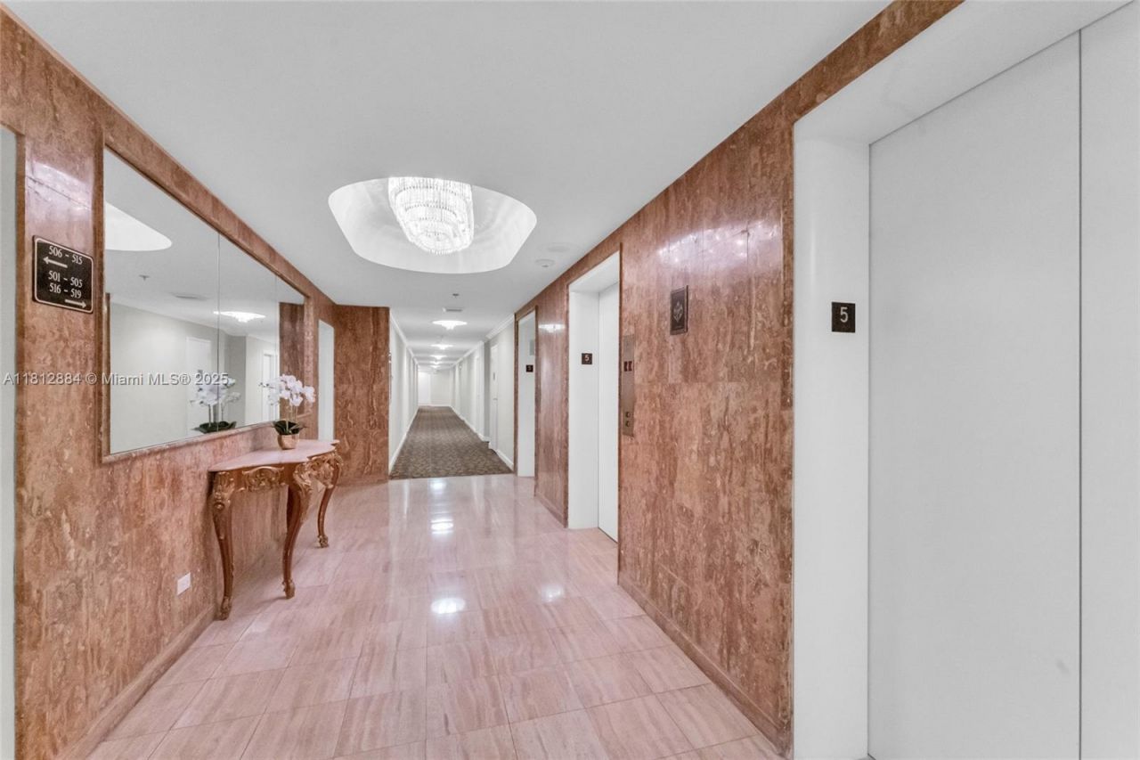 700 Biltmore Way, Unit 505, Coral Gables, FL 33134 Photo