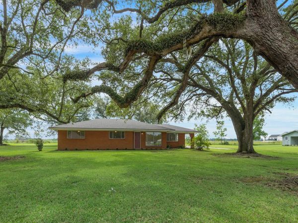 17639 Pelican Road, Erath, LA 70533