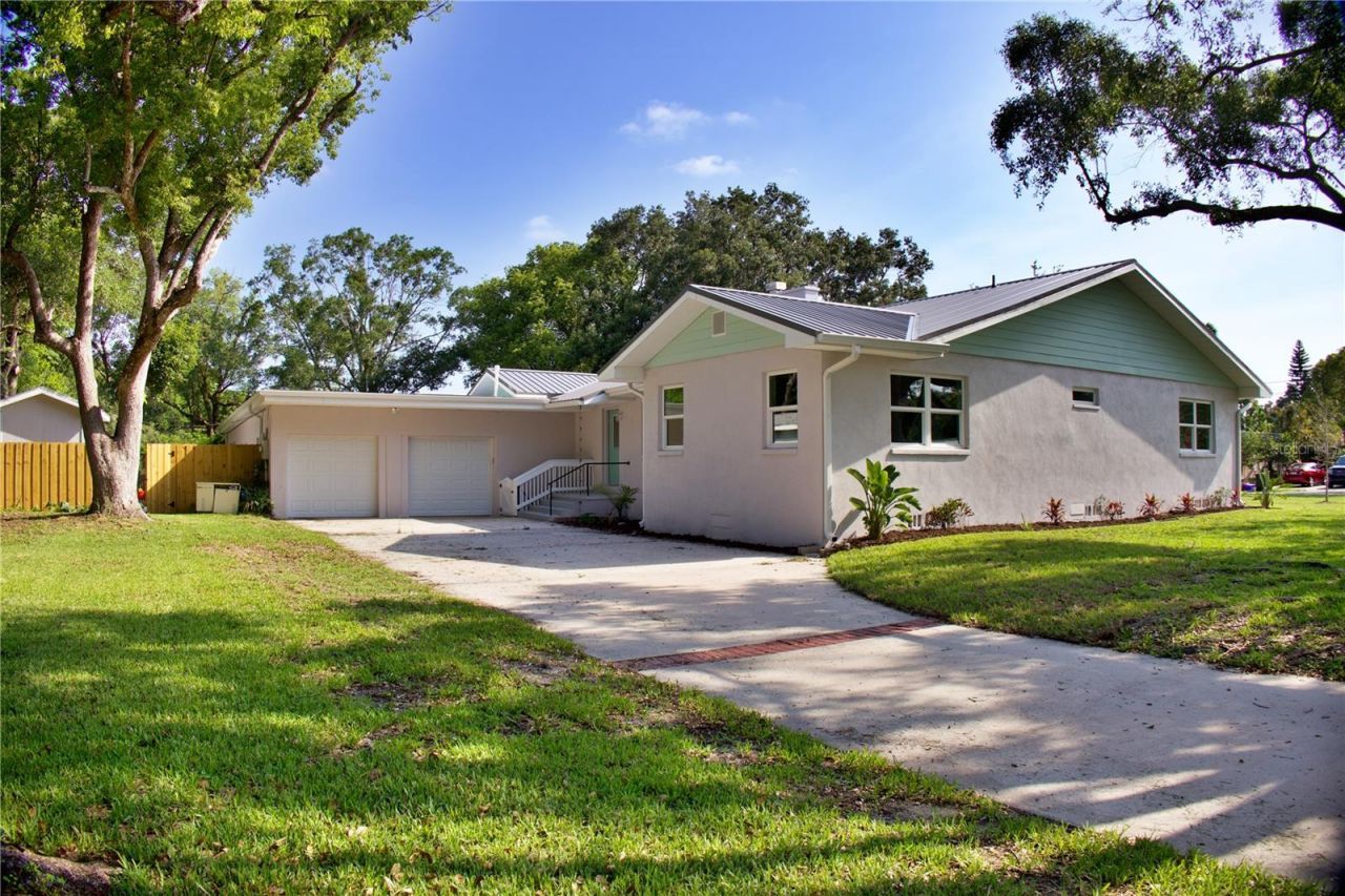 1510 Live Oak Street, New Smyrna Beach, FL 32168 Photo