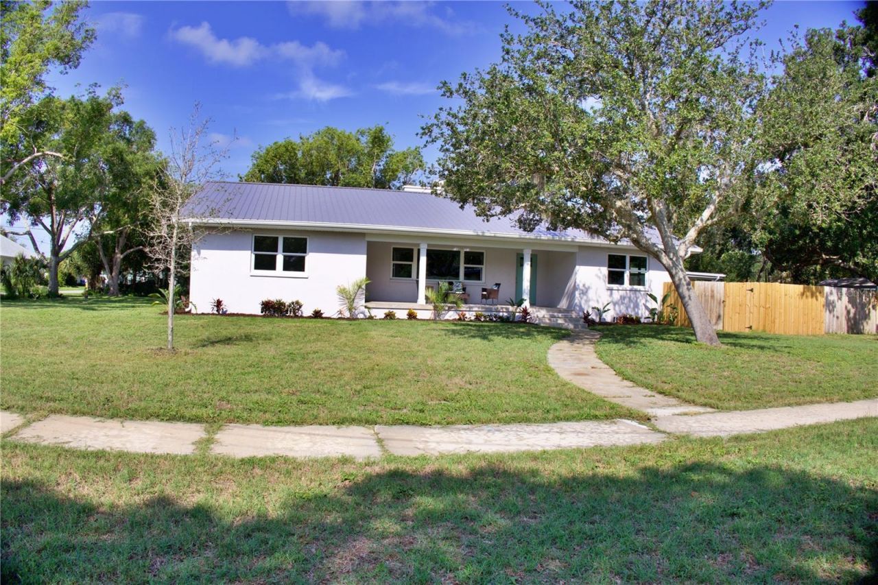 1510 Live Oak Street, New Smyrna Beach, FL 32168 Photo