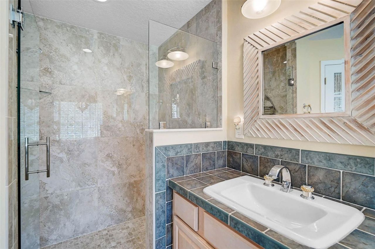 16918 Waterline Road, Bradenton, FL 34212 Photo