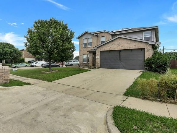 6021 Lucas Court, Fort Worth, TX 76119