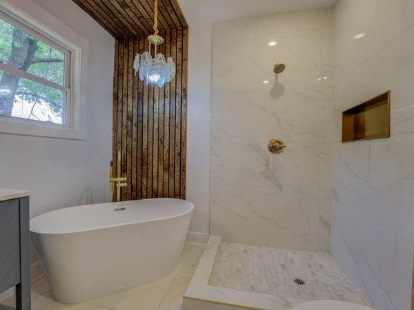 857 E PARKWAY ST S, Memphis, TN 38104