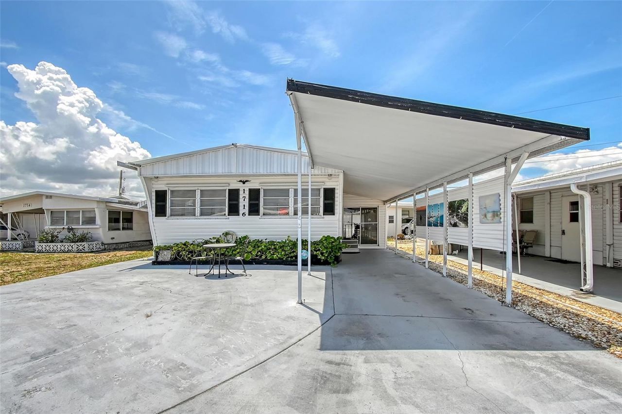 1716 Indiana Avenue, Bradenton, FL 34207 Photo