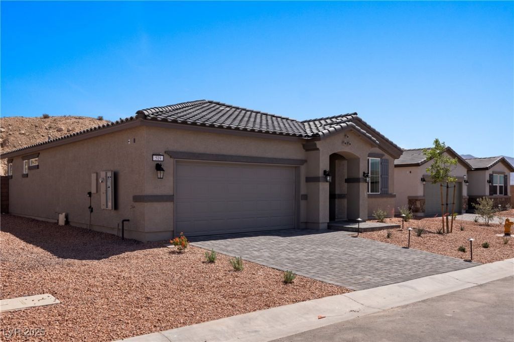 558 Jefferson Lane, Mesquite, NV 89027 Main Photo