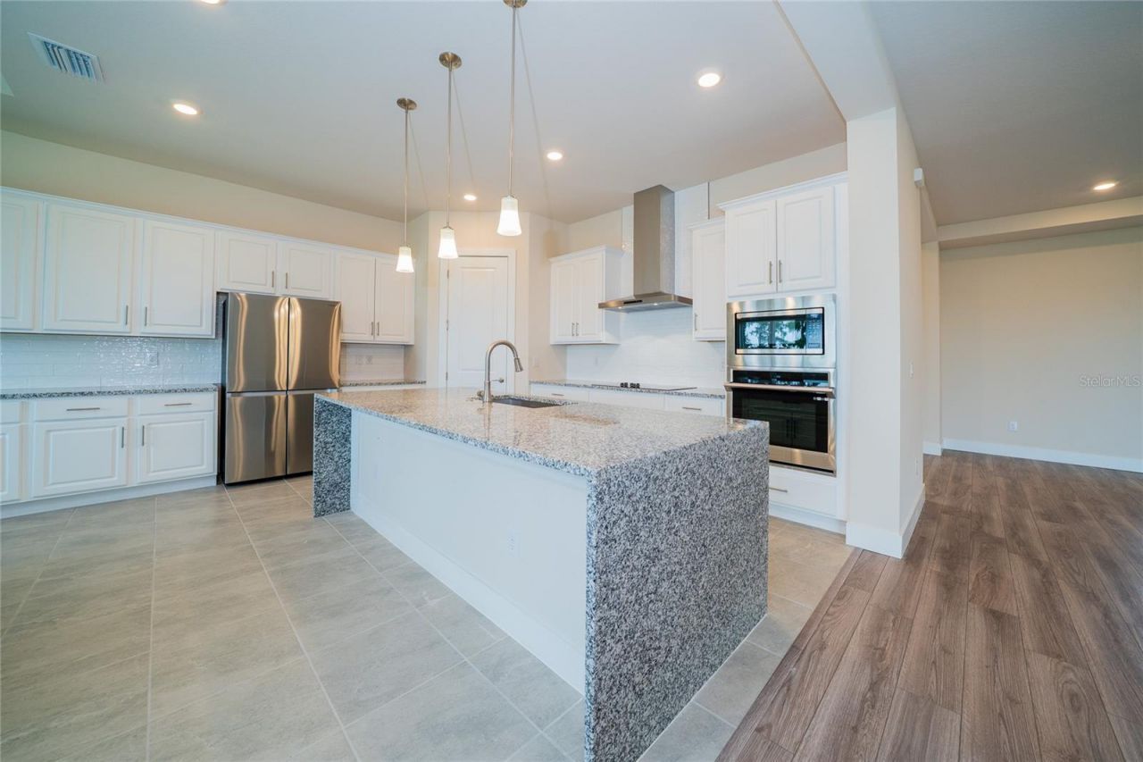 8834 Sanders Tree Loop, Wesley Chapel, FL 33545 Photo