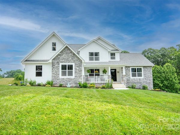 164 Vance Farm Drive, Statesville, NC 28625