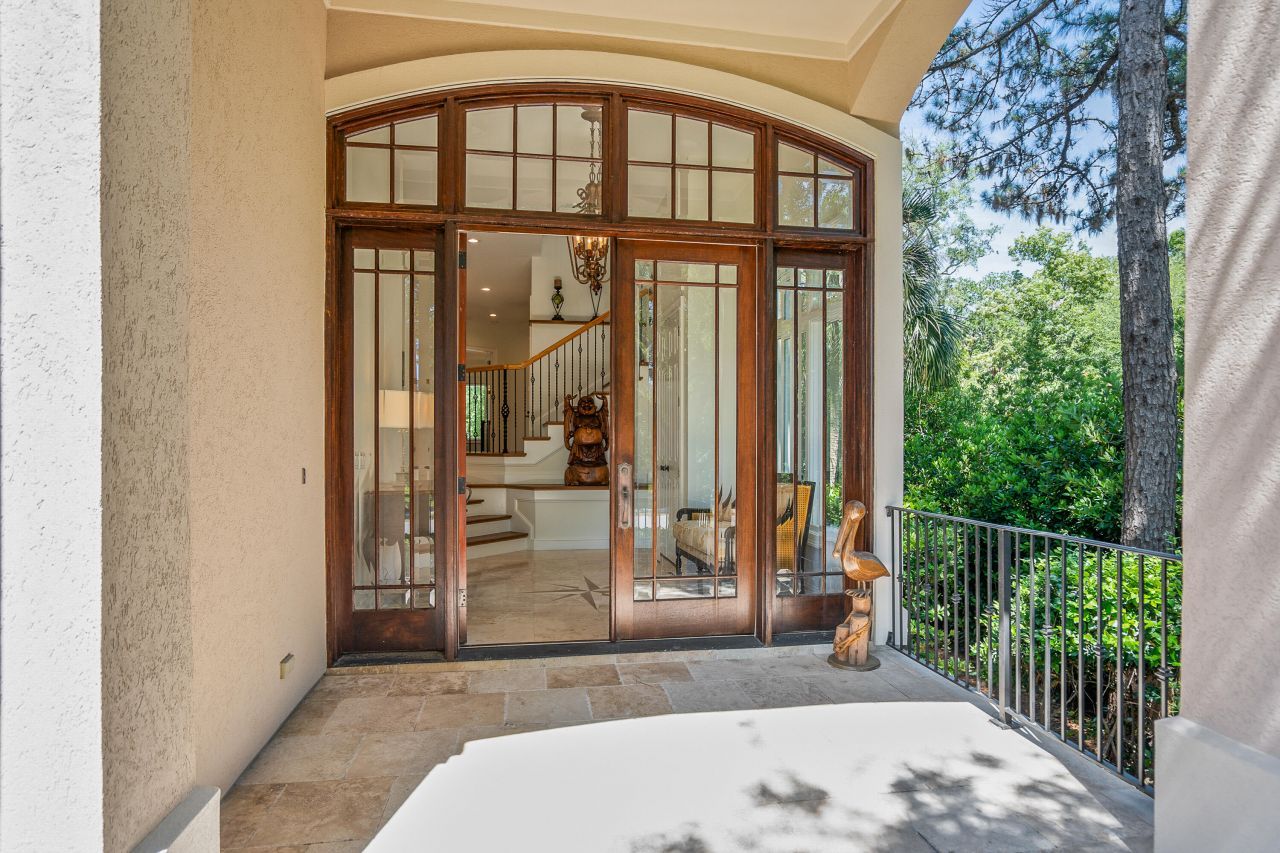 12 Port Tack Photo 18