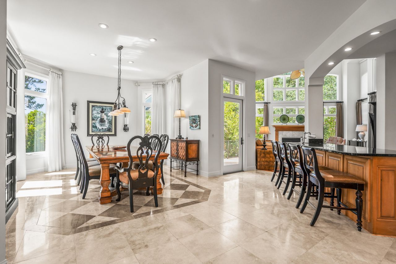 12 Port Tack Photo 29