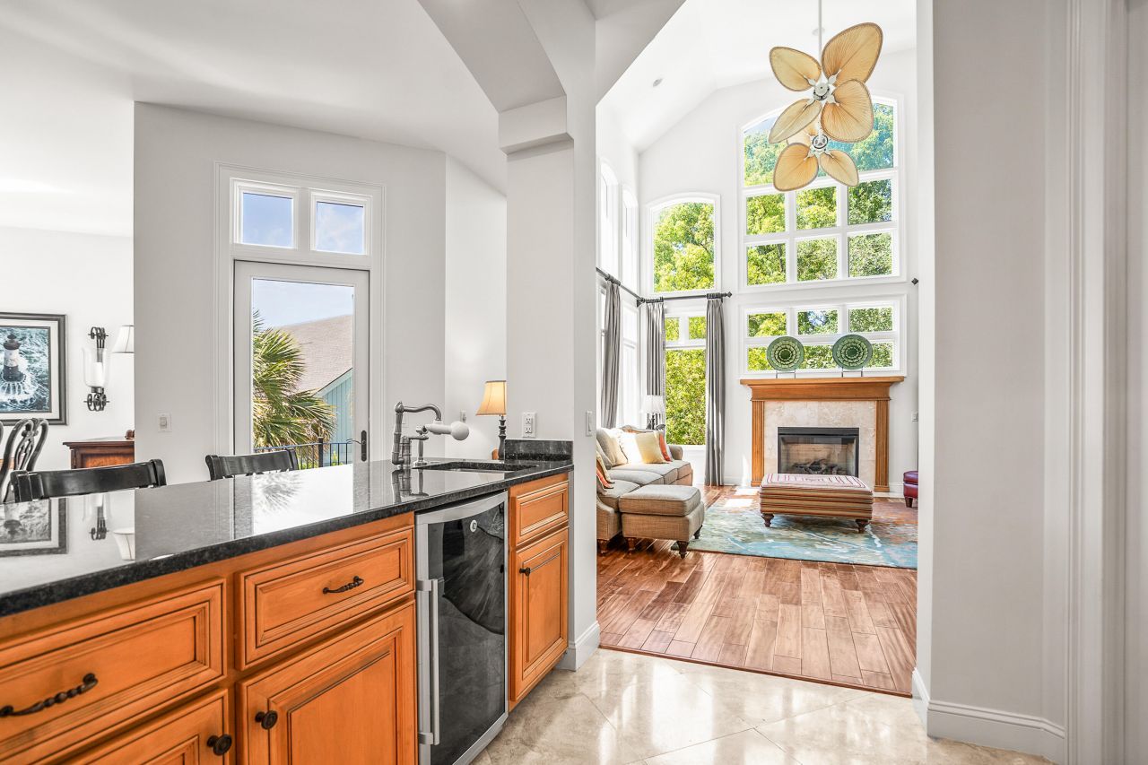 12 Port Tack Photo 41