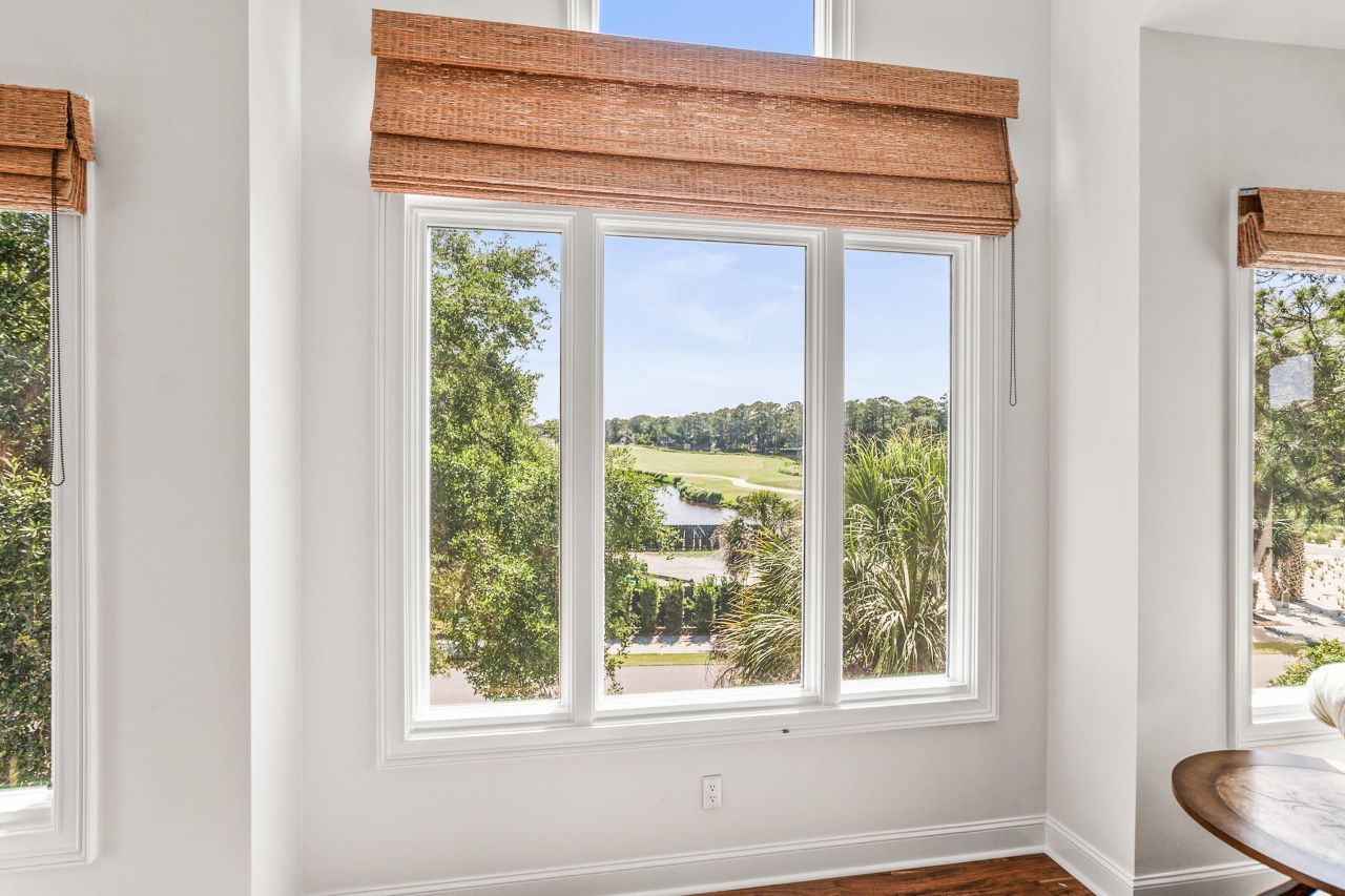 12 Port Tack Photo 91