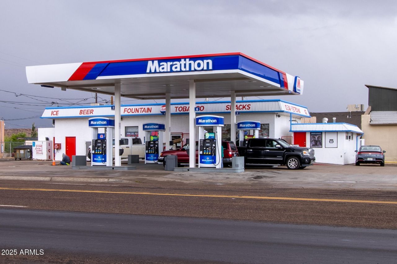404 NAVAJO Boulevard, Holbrook, AZ 86025