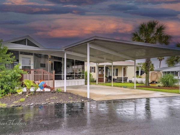 1219 Thomas Drive, Unit 25, Panama City Beach, FL 32408