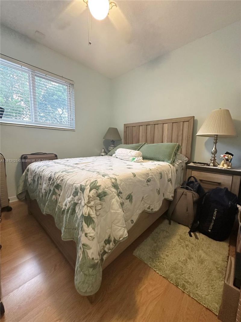 19511 Whispering Pines Rd, Cutler Bay, FL 33157 Photo