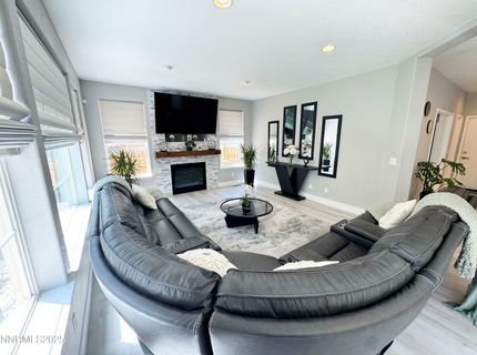 6726 Runnymede Drive, Sparks, NV 89436 Photo