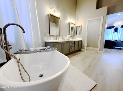 6726 Runnymede Drive, Sparks, NV 89436 Photo