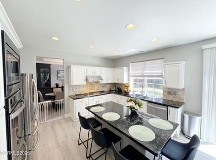 6726 Runnymede Drive, Sparks, NV 89436 Photo