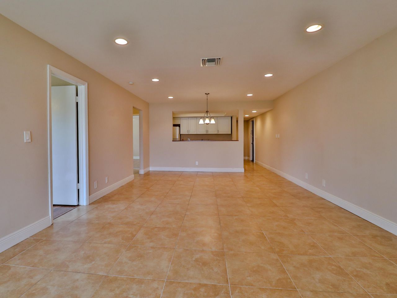 118 Yacht Club Drive, Unit 7, North Palm Beach, FL 33408 Photo