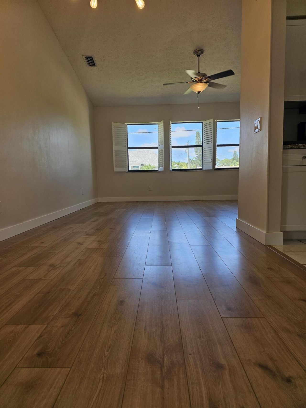 389 SE Whitmore Drive, Port Saint Lucie, FL 34984 Photo