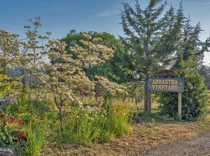 2399 Kingsgate Rd, Placerville, CA 95667 Photo