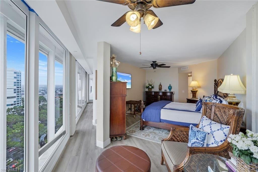 4041 Gulf Shore Blvd N, Unit 1705, Naples, FL 34103 Photo