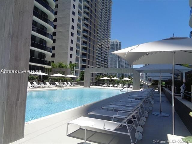45 SW 9th St, Unit 2709, Miami, FL 33130 Photo