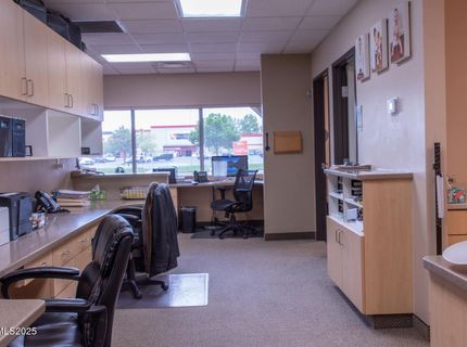 480 E Prater Way, Sparks, NV 89431 Photo