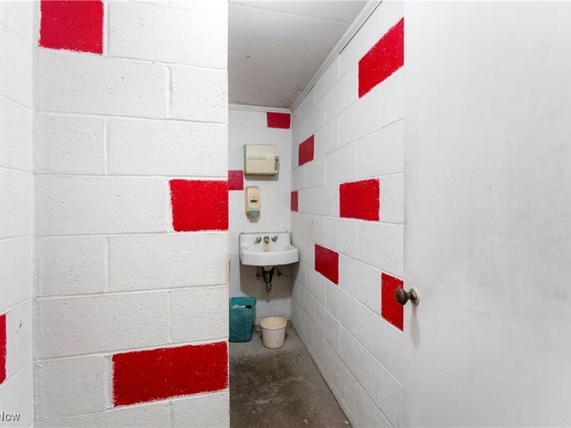 11 Canal Street E, Navarre, OH 44662 Photo 30