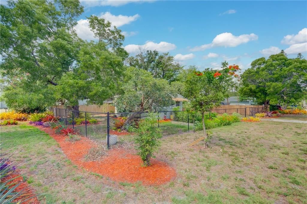 2304 Clifford St, Fort Myers, FL 33901 Photo