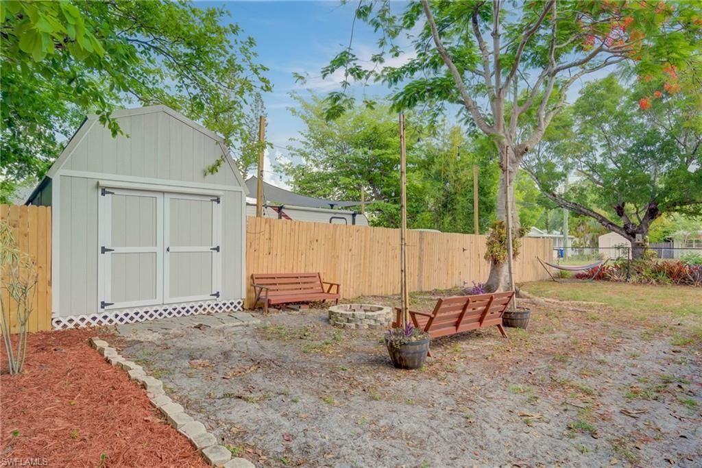 2304 Clifford St, Fort Myers, FL 33901 Photo