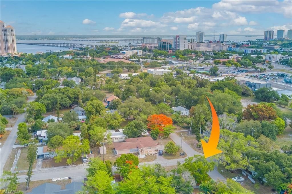 2304 Clifford St, Fort Myers, FL 33901 Photo