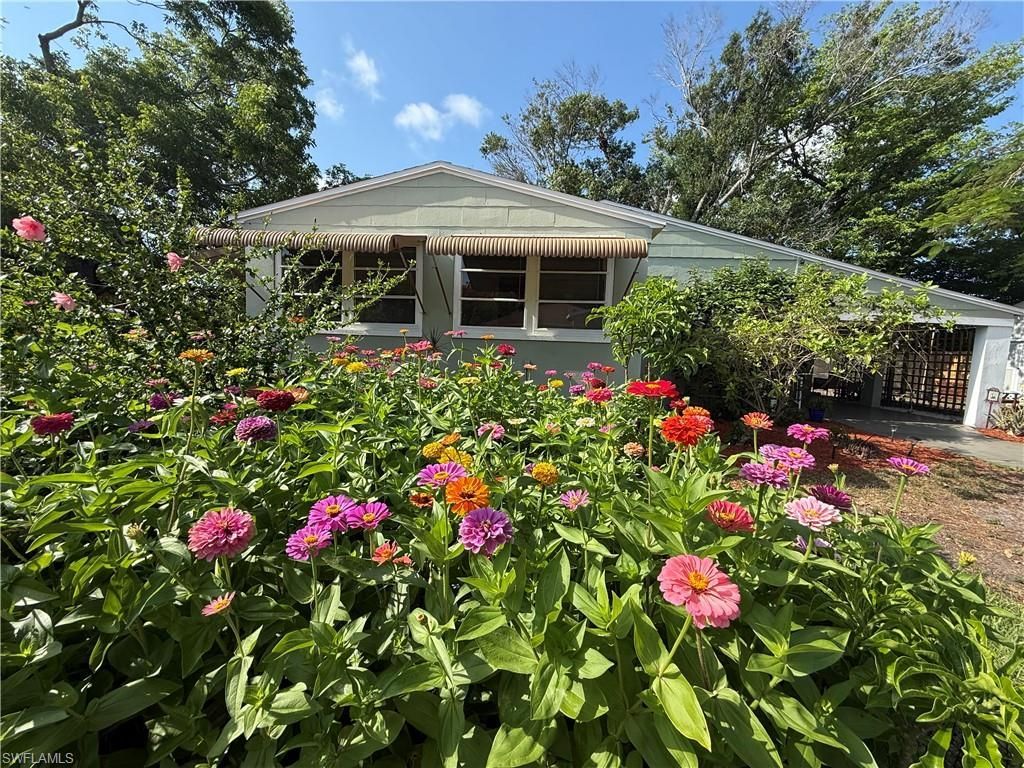 2304 Clifford St, Fort Myers, FL 33901 Photo